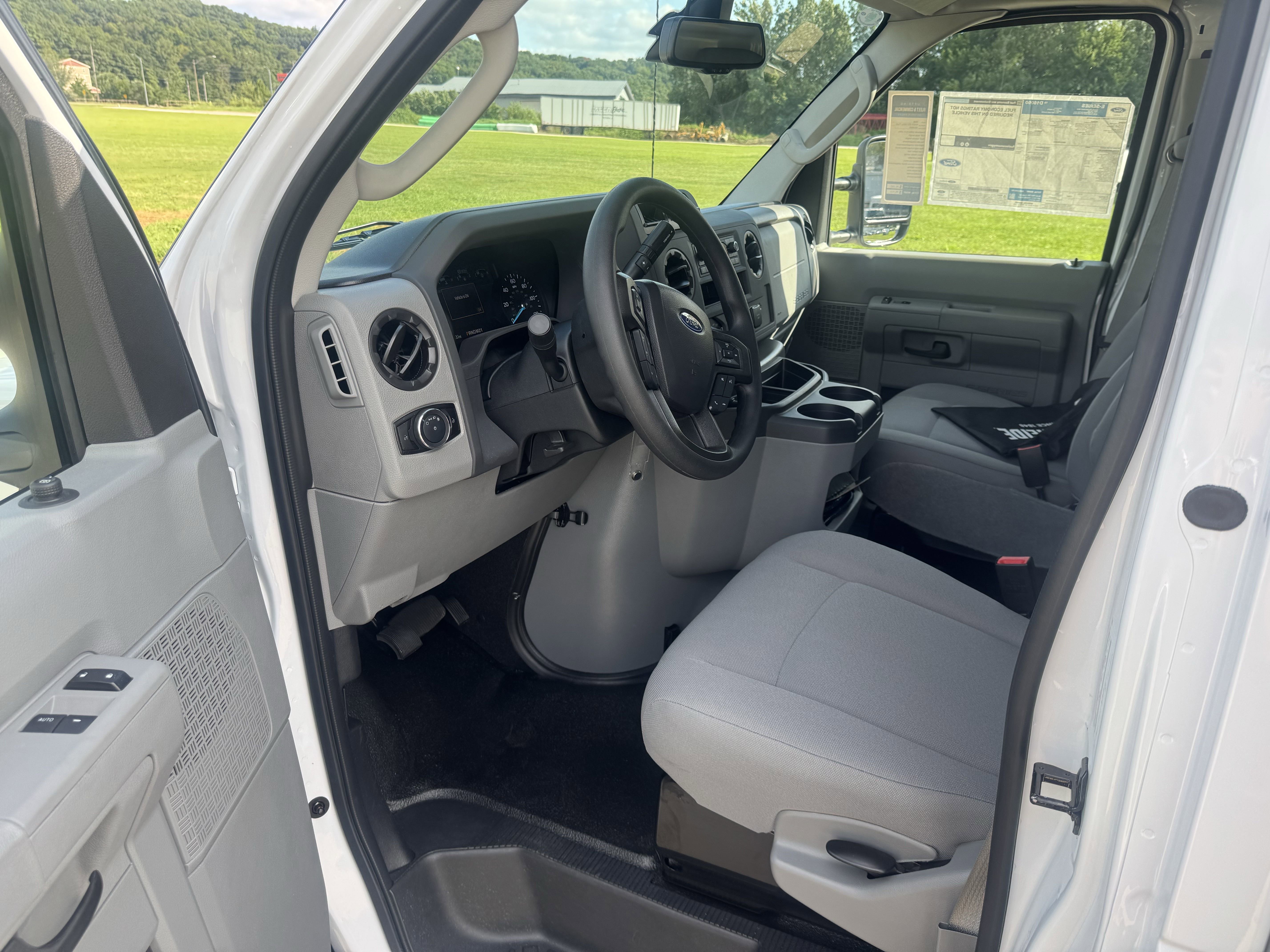 New 2026 Ford E-350 and Econoline 350 Super Duty w/ Power Equipment Group image 11