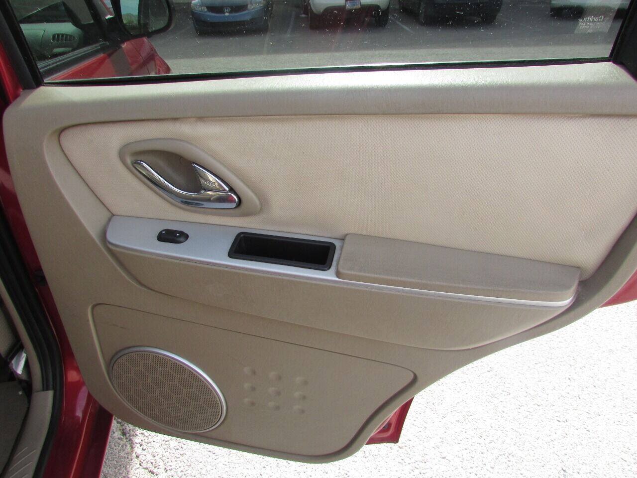 Used 2006 Mercury Mariner 4WD Hybrid image 41