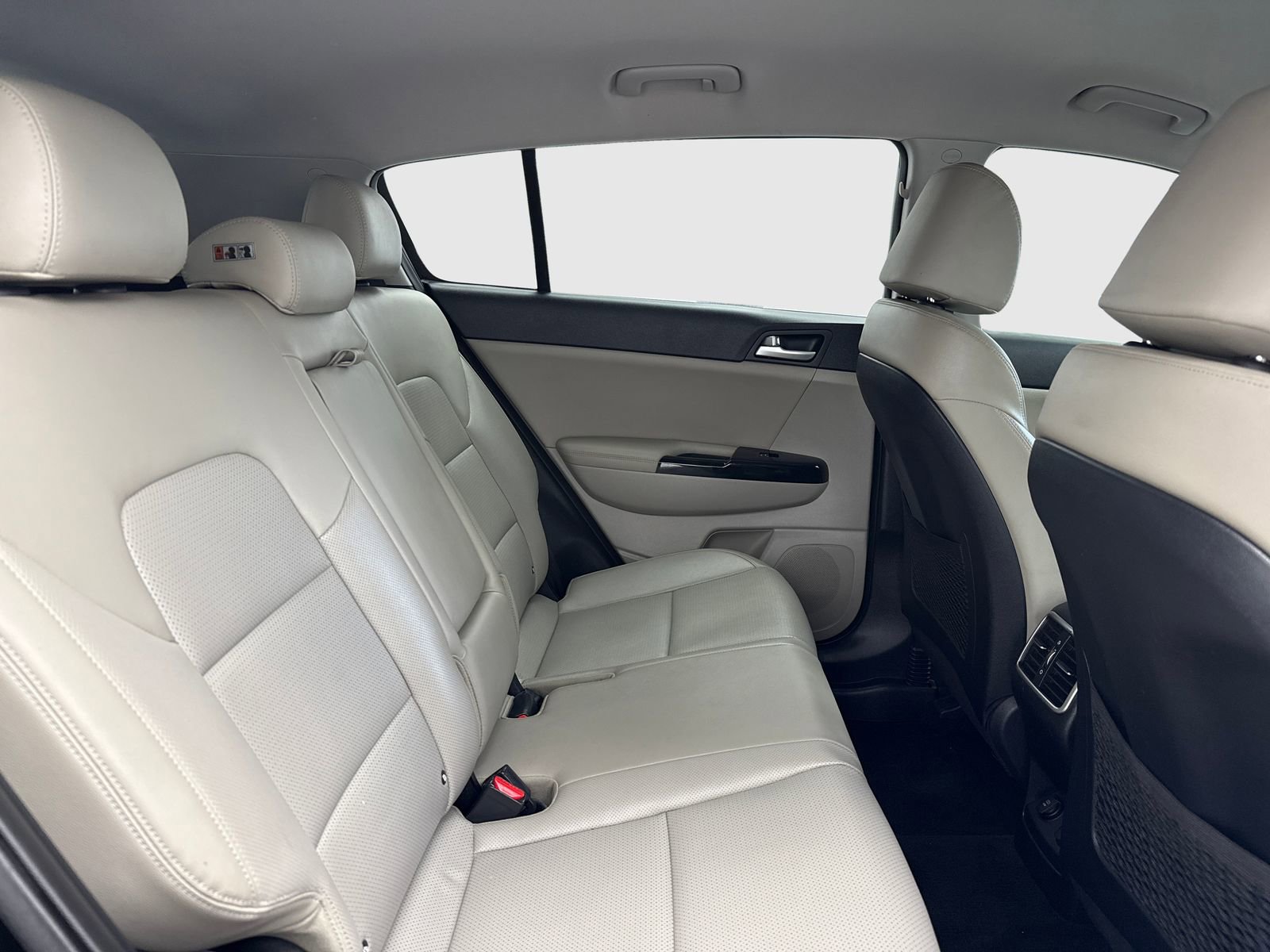 Used 2020 Kia Sportage EX image 44