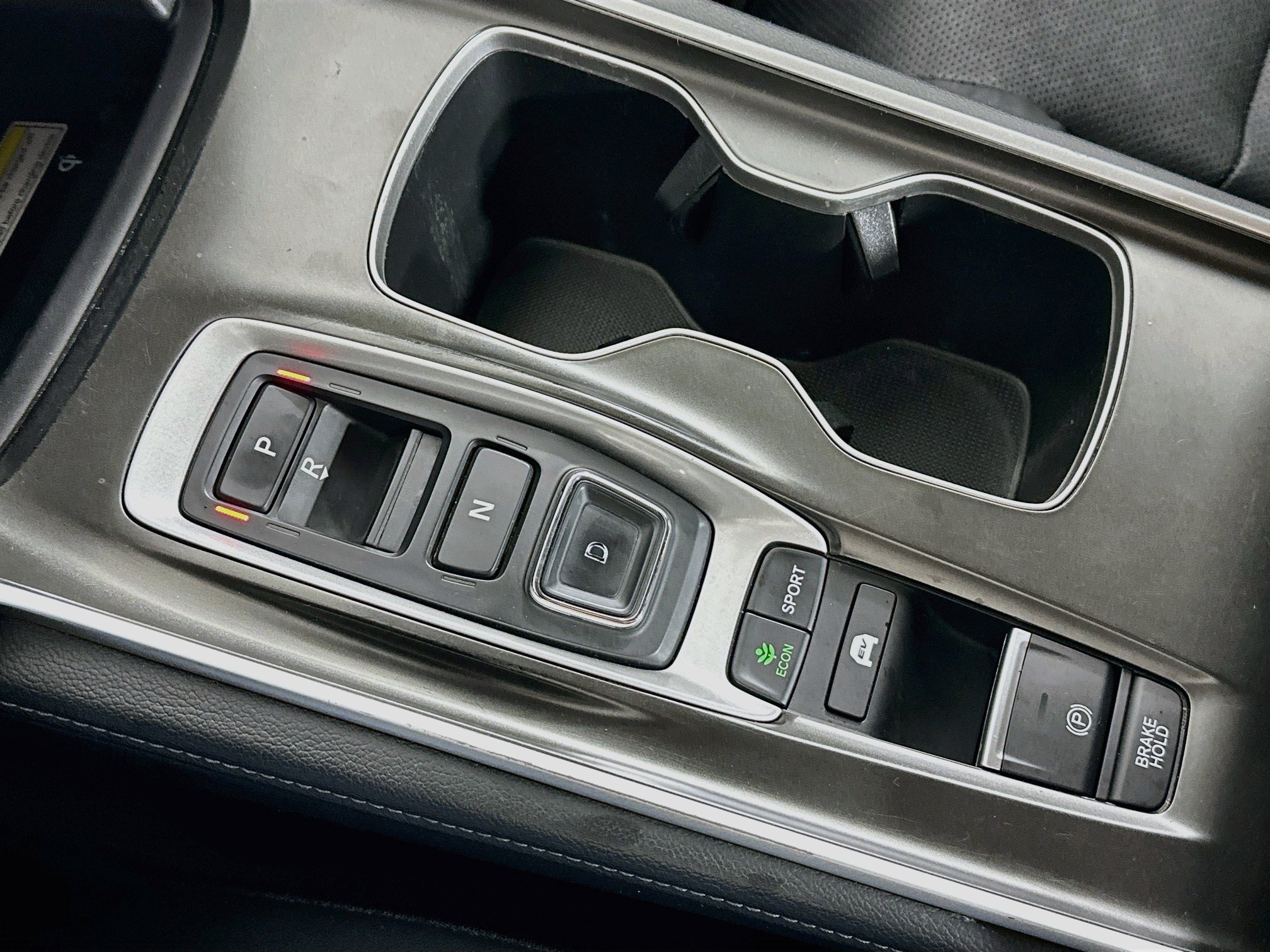 Used 2018 Honda Accord Touring image 25