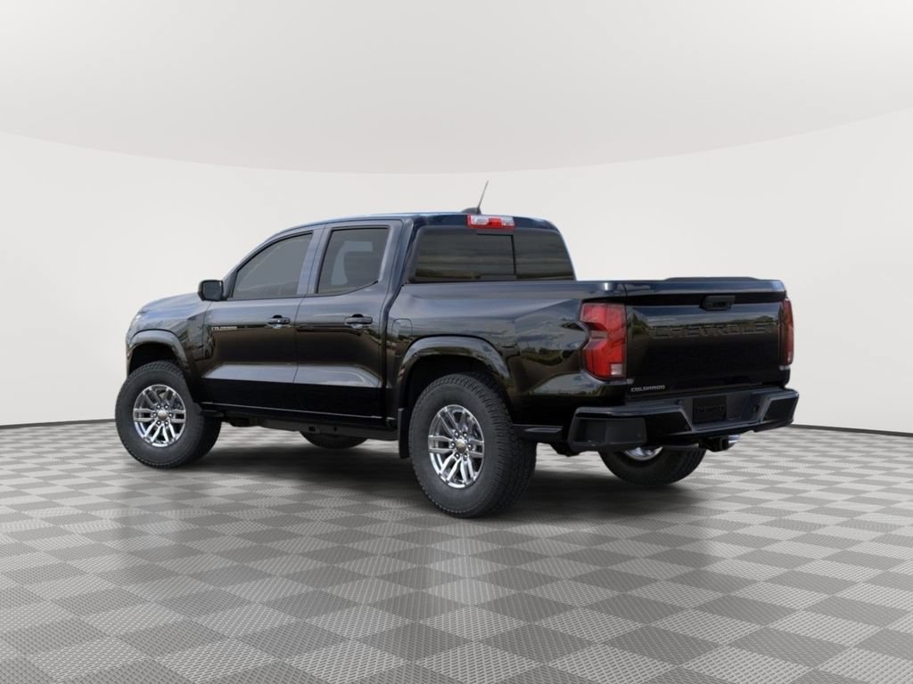 New 2026 Chevrolet Colorado LT w/ LT Convenience Package AWD/4WD image 3