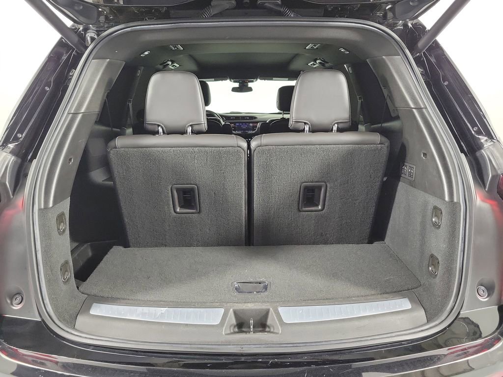 Certified 2023 Cadillac XT6 Premium Luxury image 8