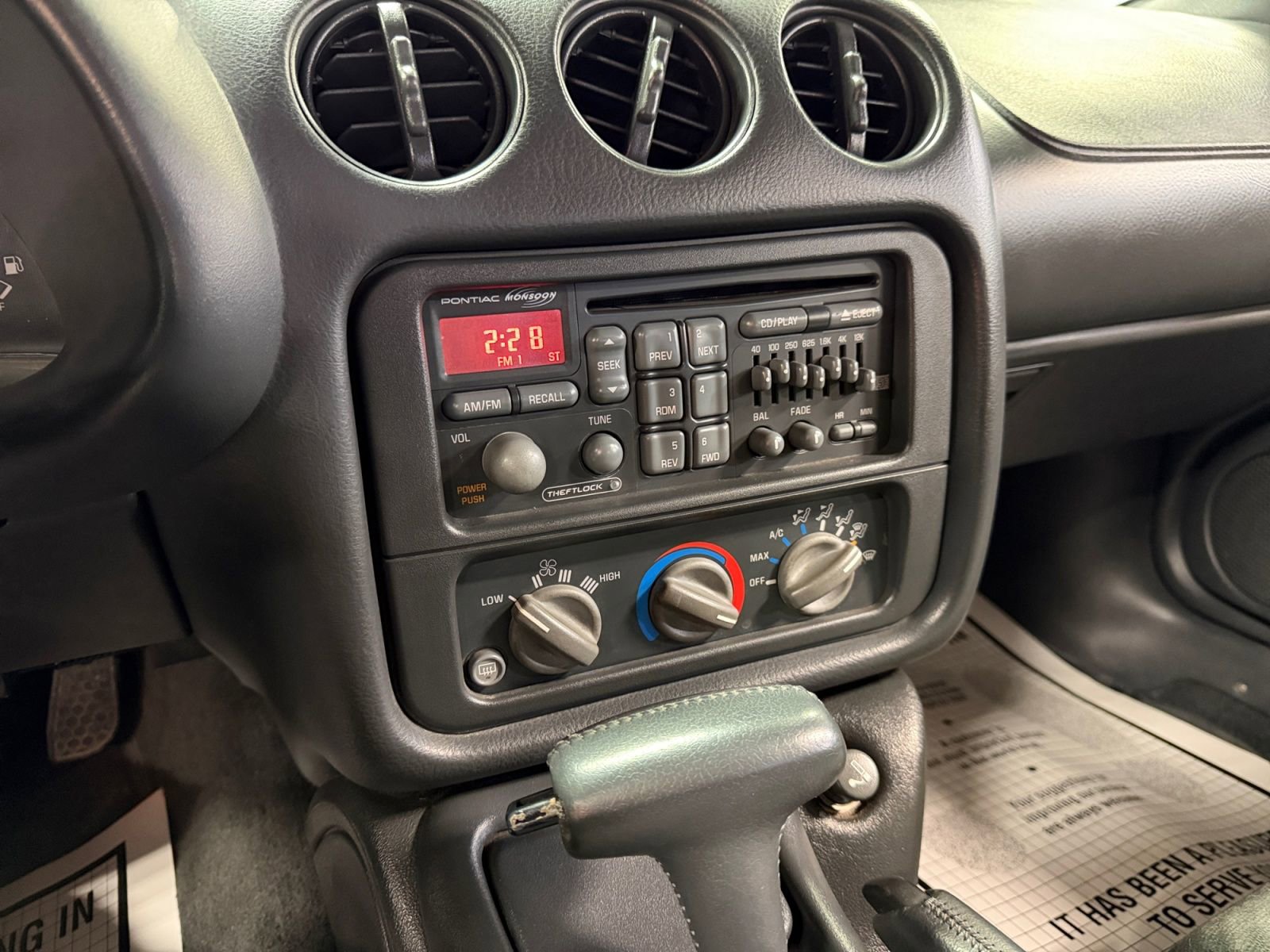 Used 1995 Pontiac Firebird Formula RWD image 29