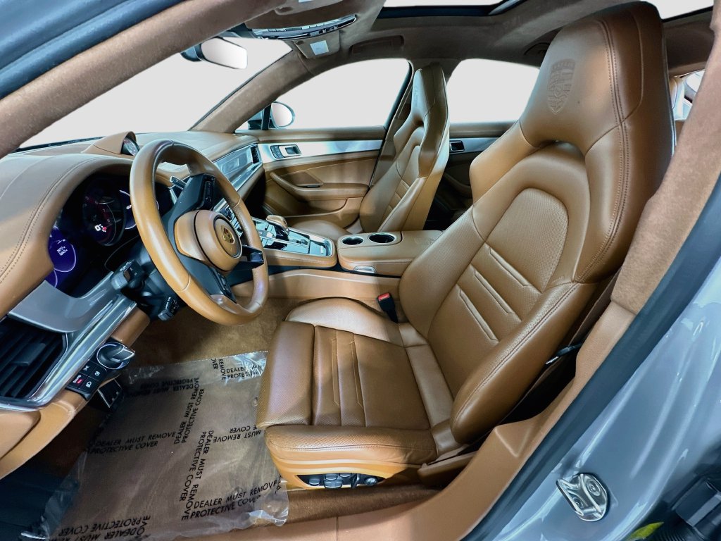 Certified 2022 Porsche Panamera GTS AWD/4WD image 5