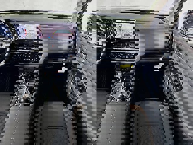 New 2026 Nissan Pathfinder Platinum image 21