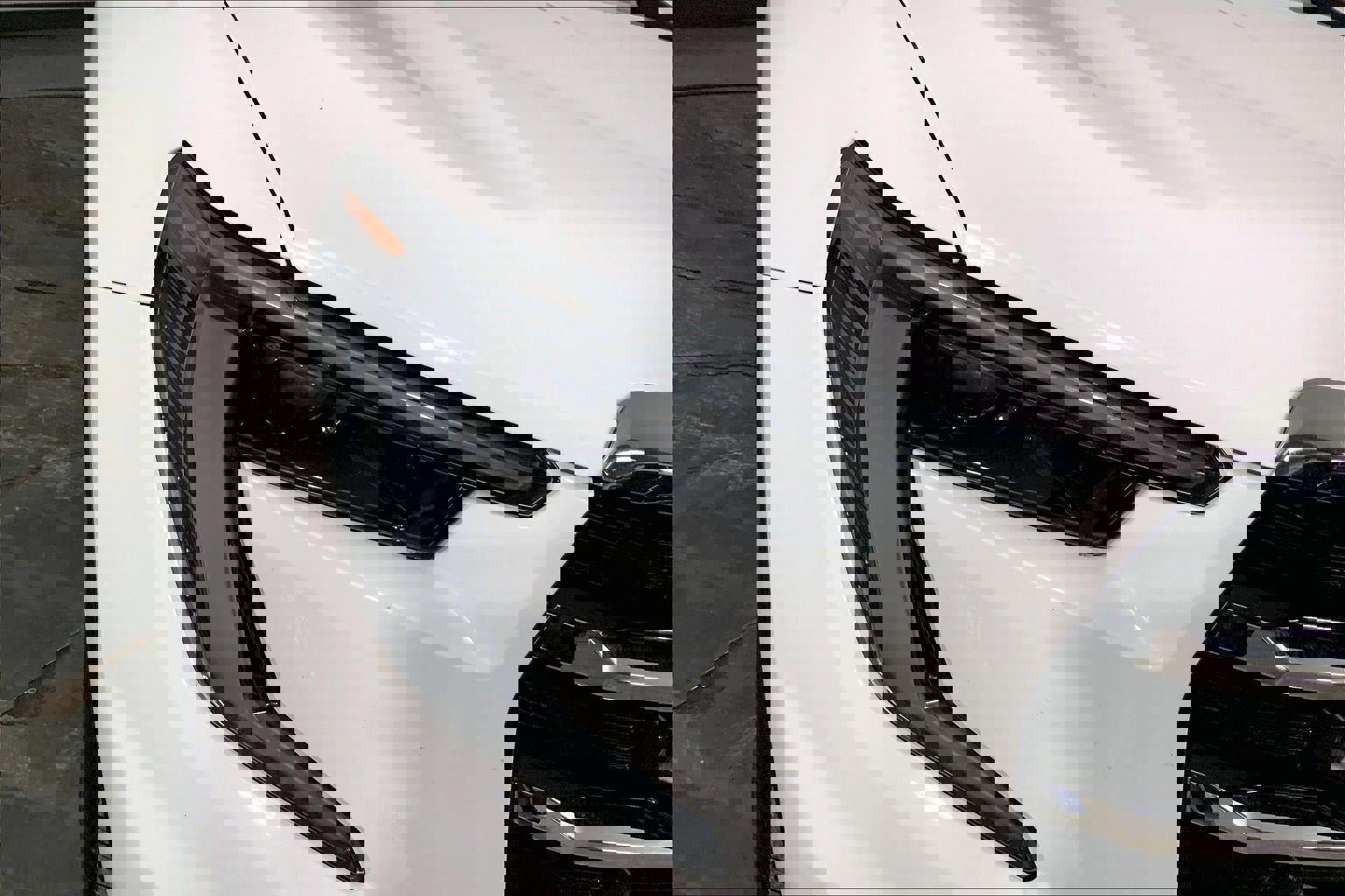 Used 2025 GMC Acadia Elevation image 27