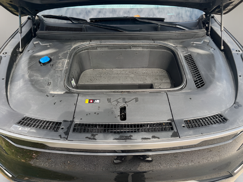 Used 2024 Kia EV9 Land AWD/4WD image 9