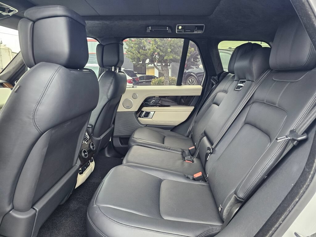Used 2022 Land Rover Range Rover P525 Westminster Edition AWD/4WD image 20