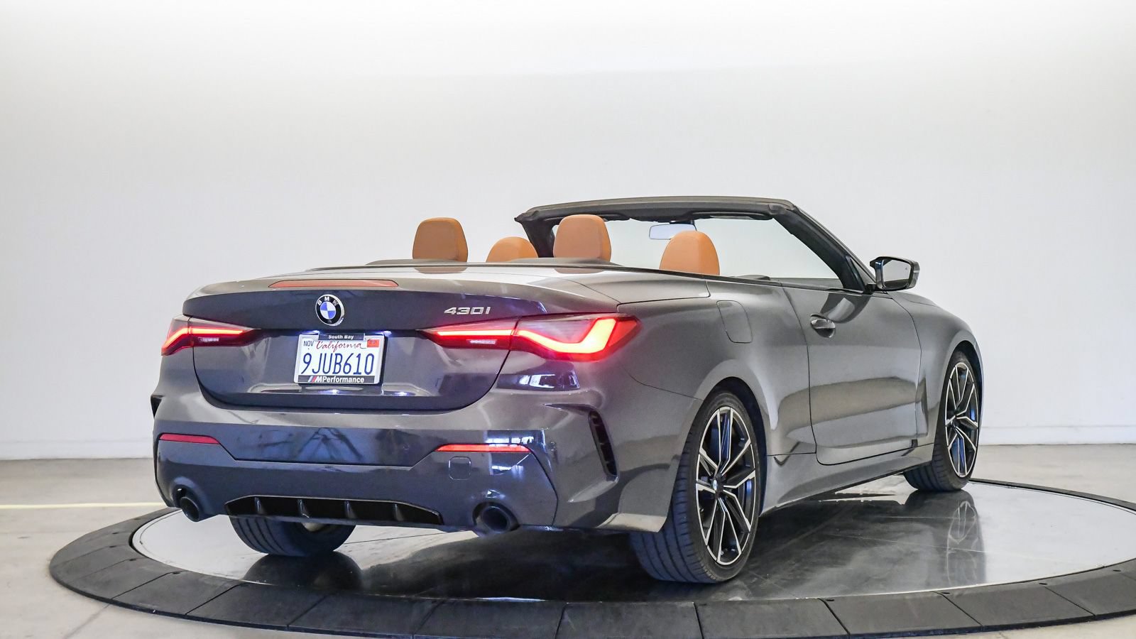 Used 2024 BMW 430i Convertible w/ M Sport Package RWD image 27