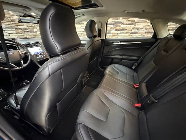 Used 2019 Ford Fusion Titanium AWD/4WD image 29