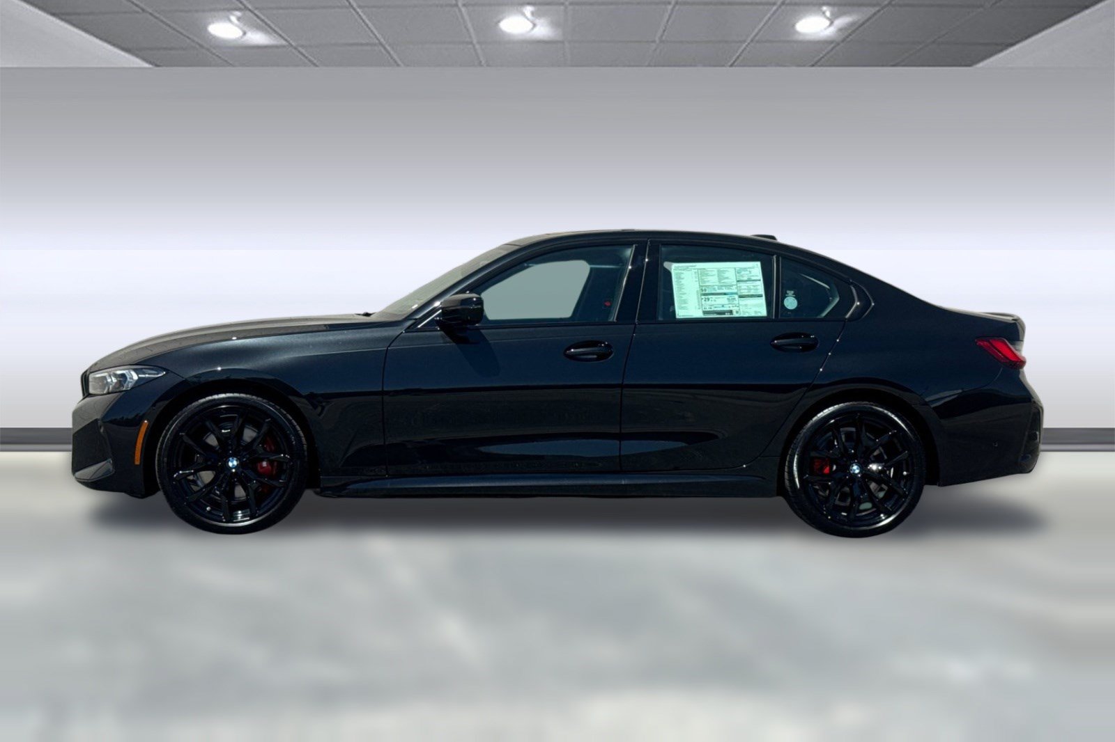 New 2026 BMW 330i xDrive Sedan w/ M Sport Package AWD/4WD image 2