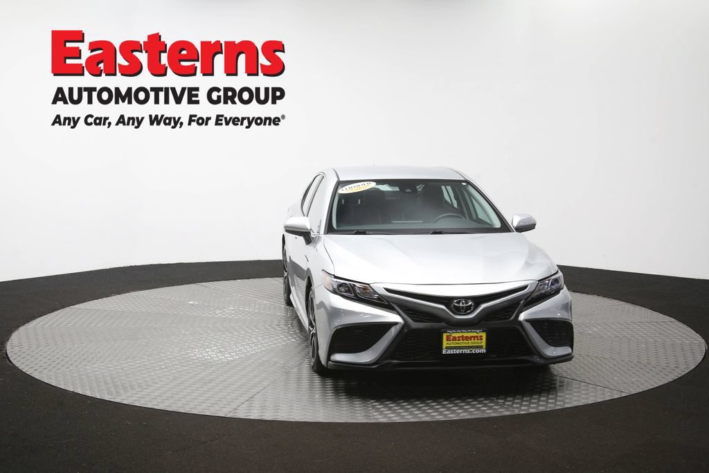 Used 2021 Toyota Camry SE w/ Carpet Mat Package (TMS) FWD image 51
