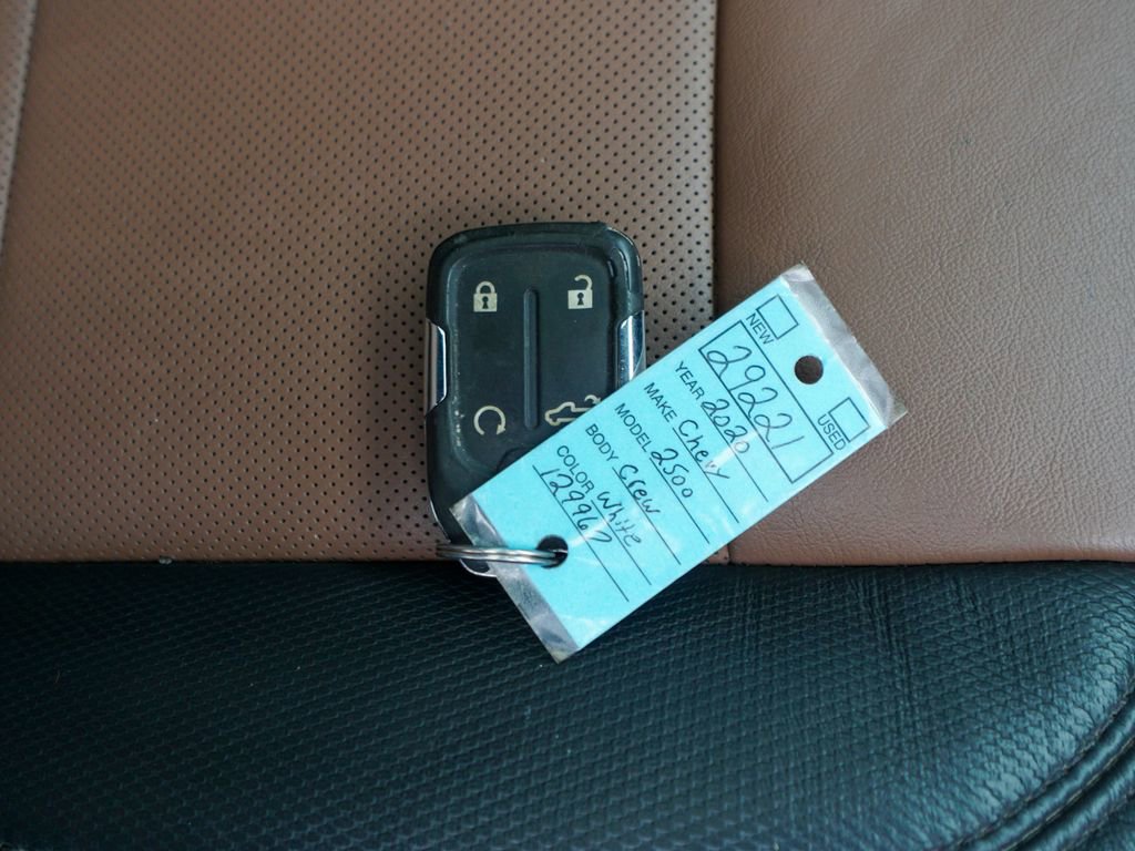 Used 2020 Chevrolet Silverado 2500 High Country w/ Z71 Off-Road Package image 38