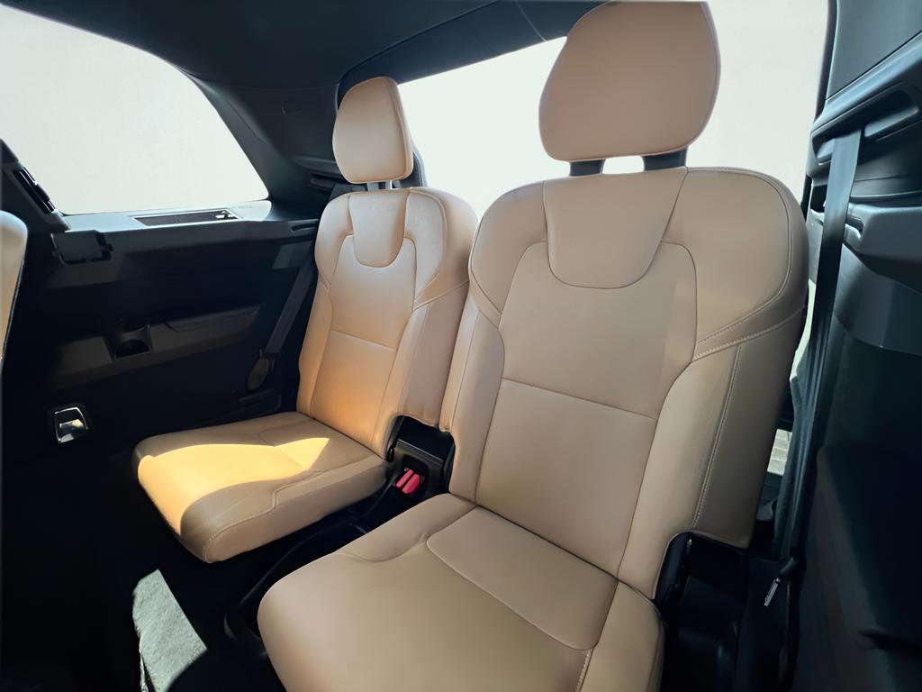 Used 2019 Volvo XC90 T6 Momentum w/ Advanced Package AWD/4WD image 21