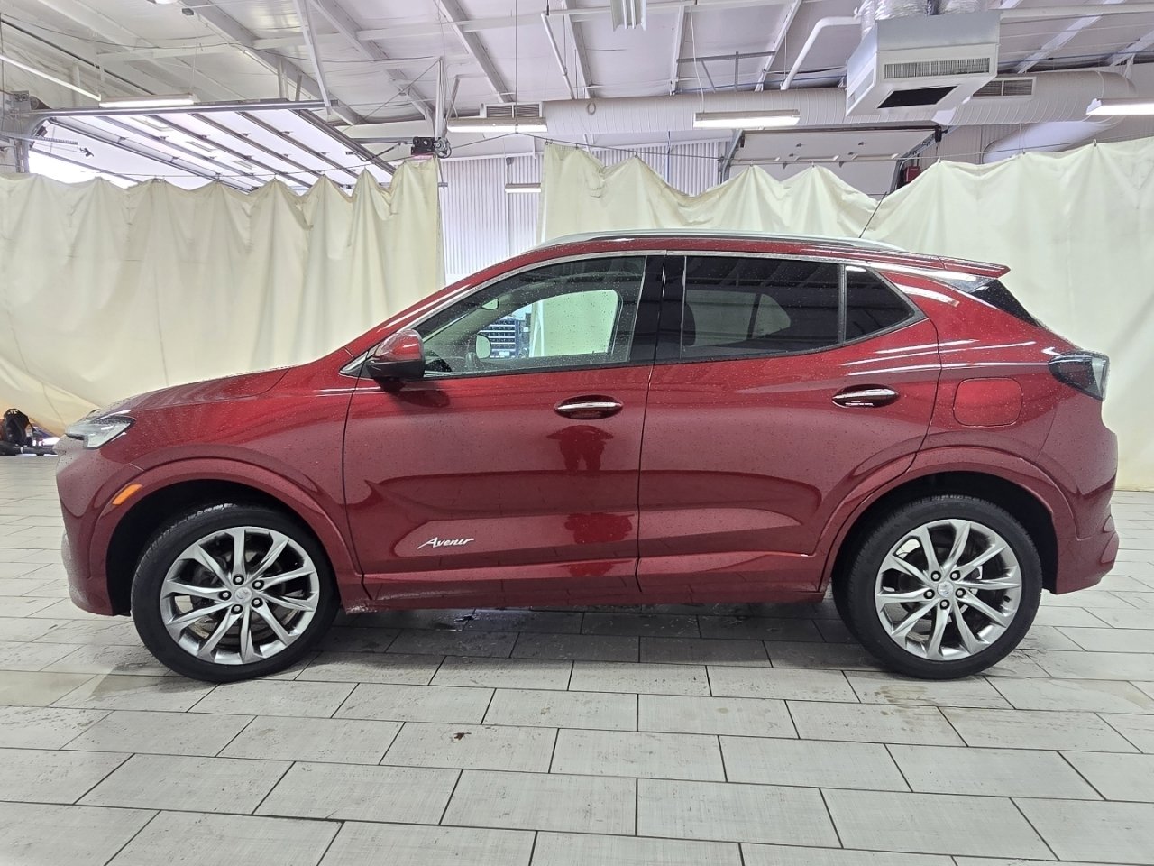 Used 2024 Buick Encore GX Avenir w/ Avenir Convenience Package image 13