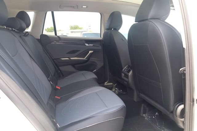 New 2026 Volkswagen Tiguan SE AWD/4WD image 20