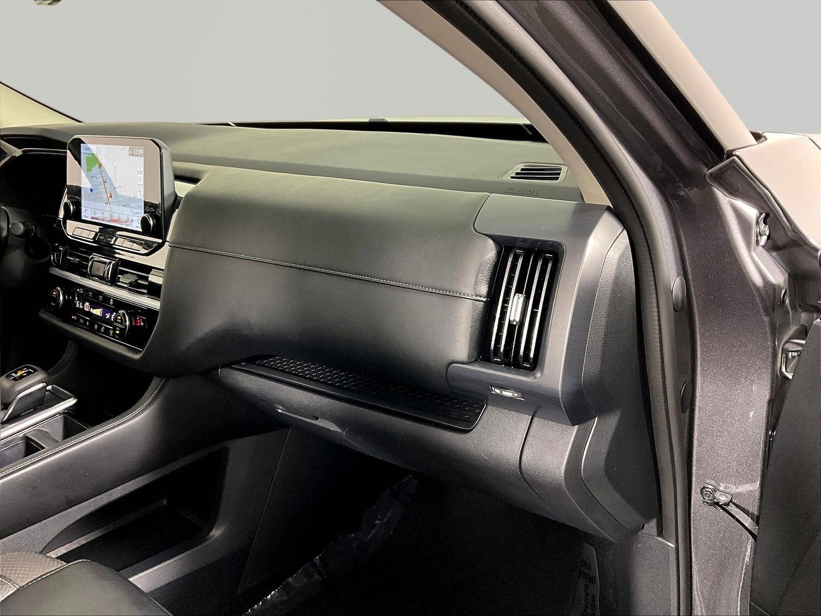 Certified 2024 Nissan Pathfinder SL AWD/4WD image 27