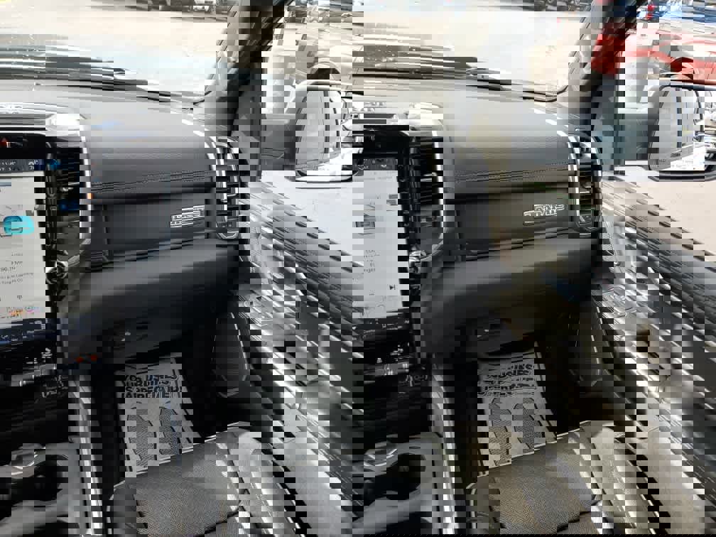 Used 2022 RAM 1500 Laramie image 16