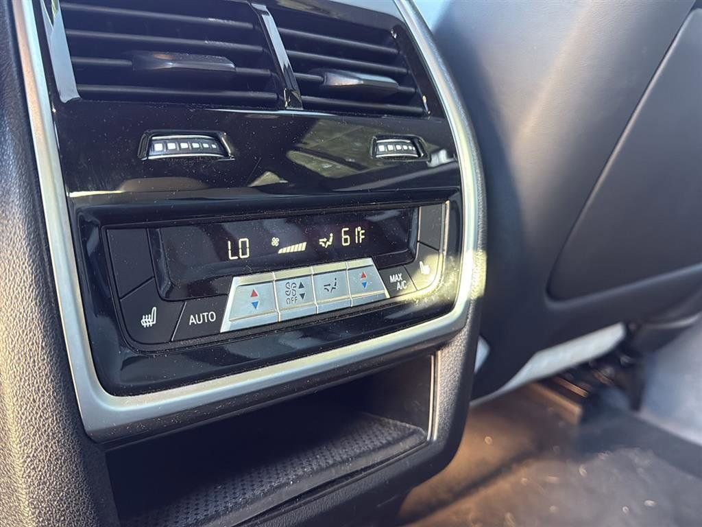 Used 2021 BMW X6 M w/ Competition Package image 22