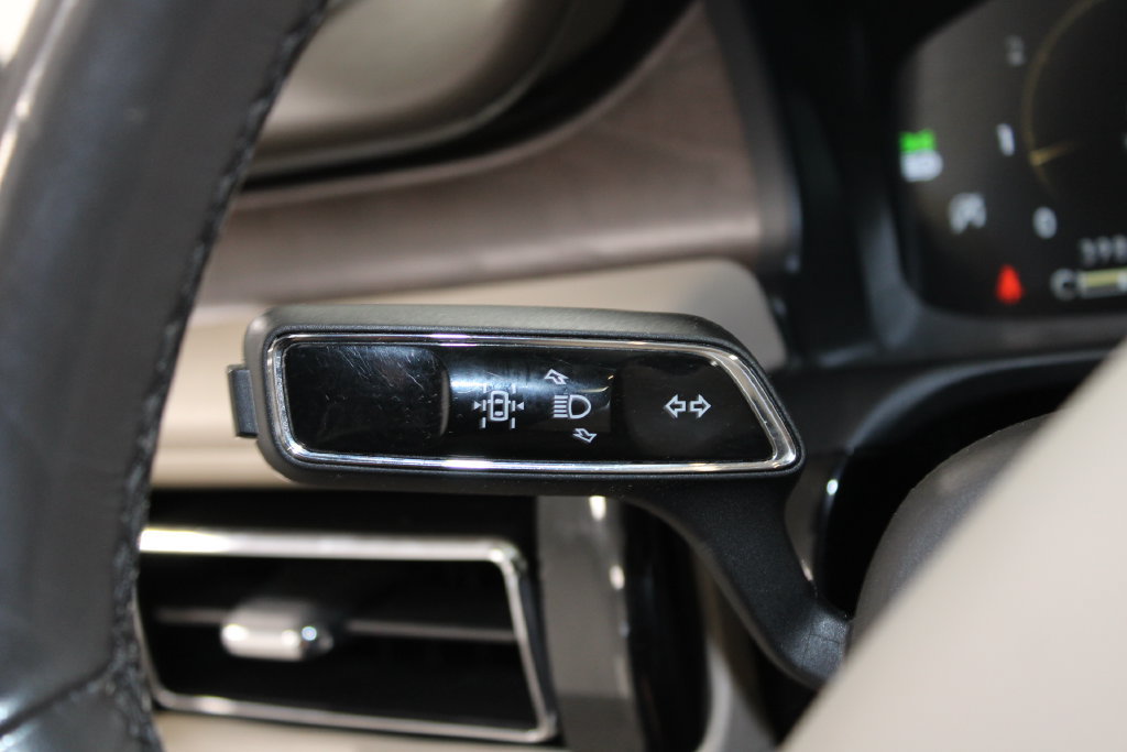 Used 2023 Lincoln Aviator Reserve w/ Equipment Group 201A AWD/4WD image 44
