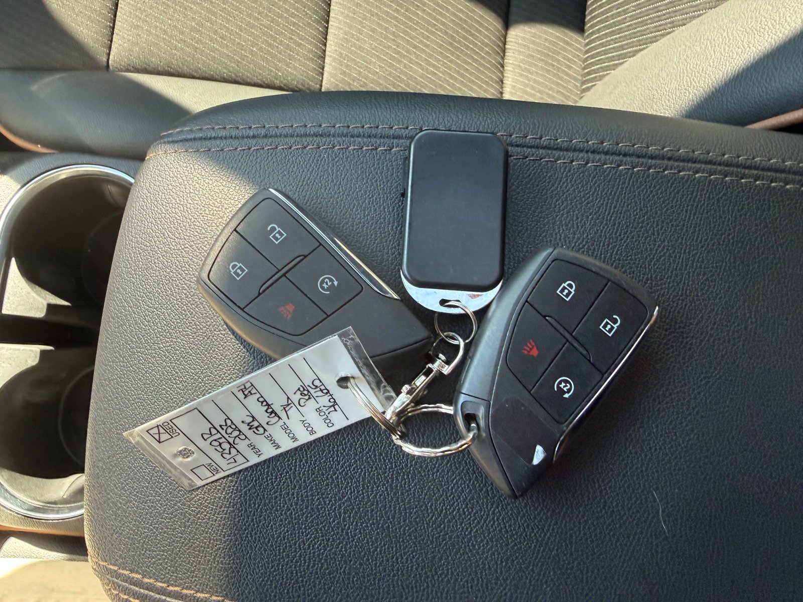 Used 2023 GMC Canyon AT4 w/ LPO, Sports Bar Package AWD/4WD image 38