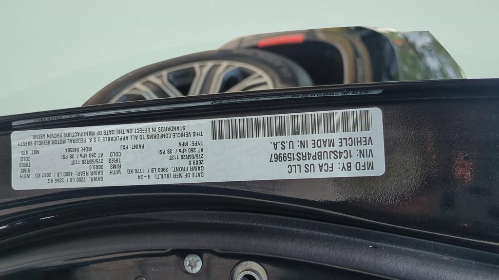 Used 2024 Jeep Wagoneer Series II RWD image 28