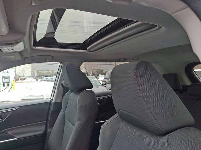 Used 2023 Toyota RAV4 XLE w/ Convenience Package image 14