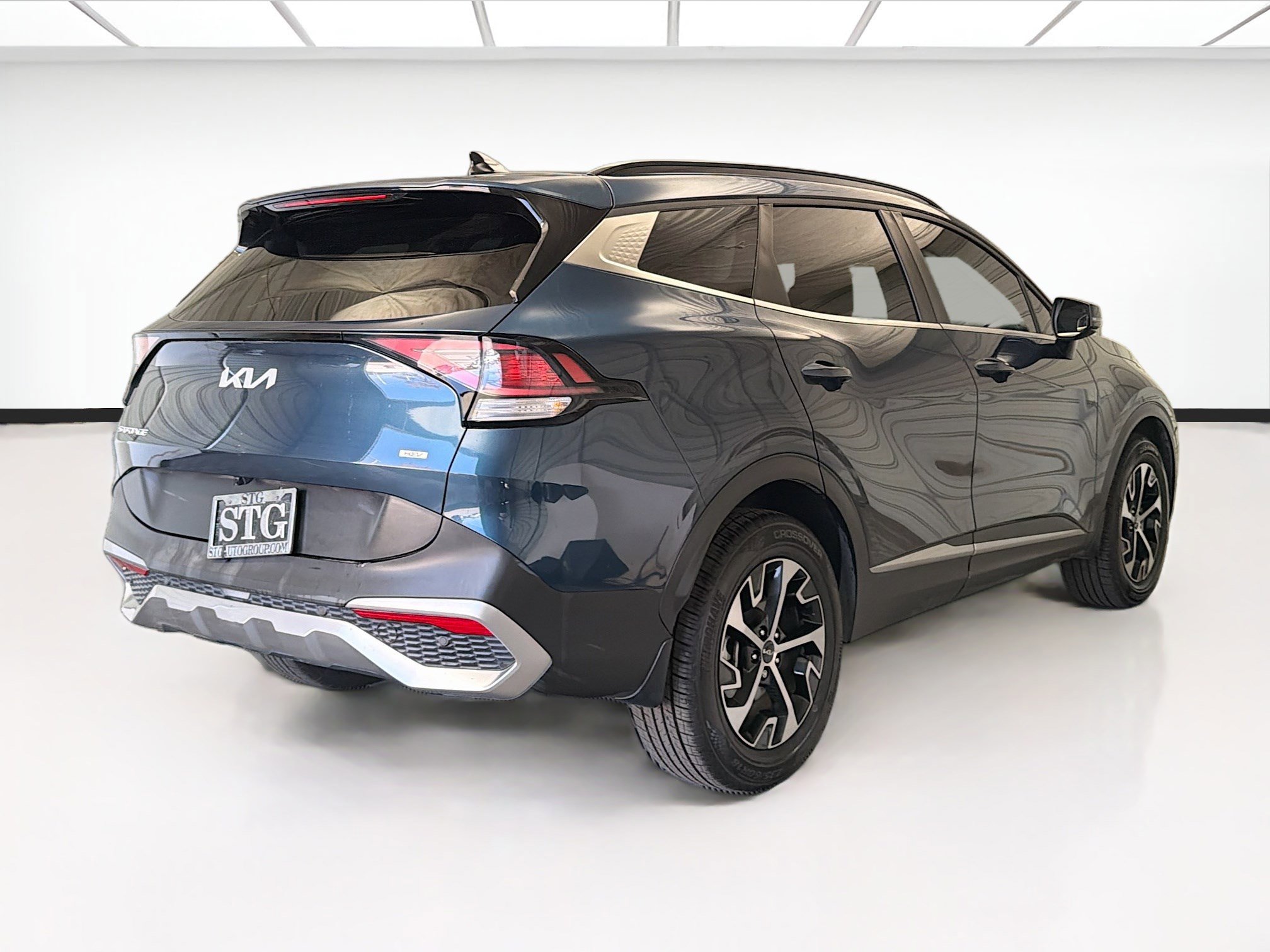 Used 2023 Kia Sportage EX w/ EX Premium Package image 4