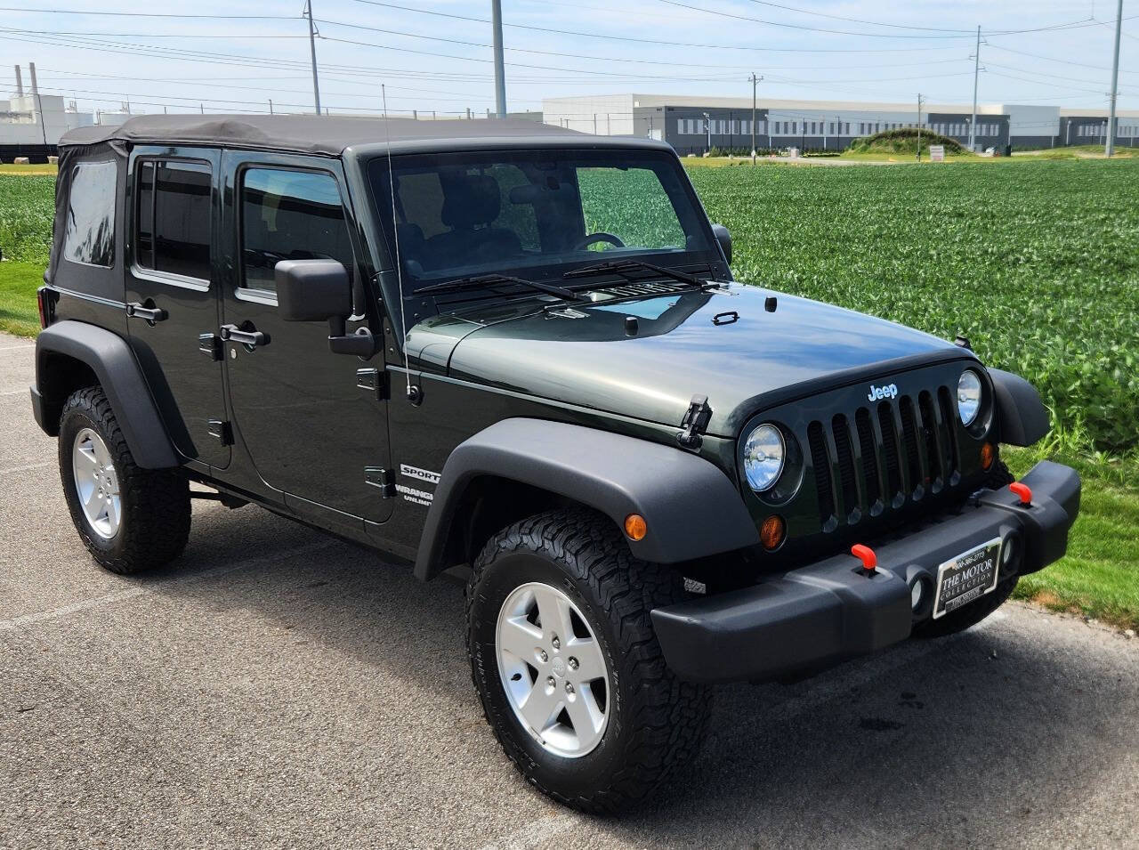 Used 2012 Jeep Wrangler Unlimited Sport AWD/4WD image 22