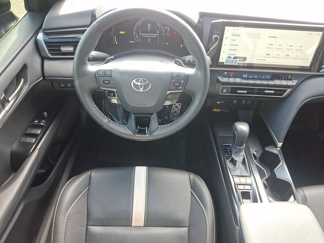 Used 2026 Toyota Camry SE w/ Multimedia Upgrade Package FWD image 22