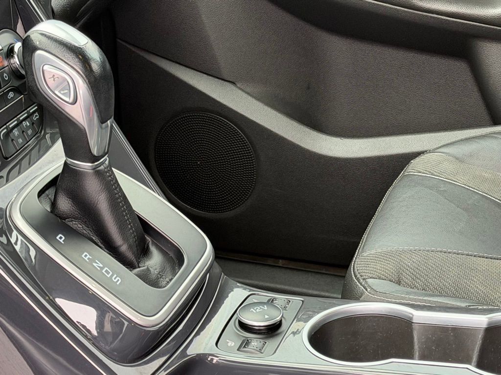 Used 2013 Ford Escape Titanium w/ Parking Technology Pkg image 10