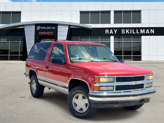 Used 1997 Chevrolet Tahoe 4WD 2-Door w/ Preferred Equipment Group 2 image 1