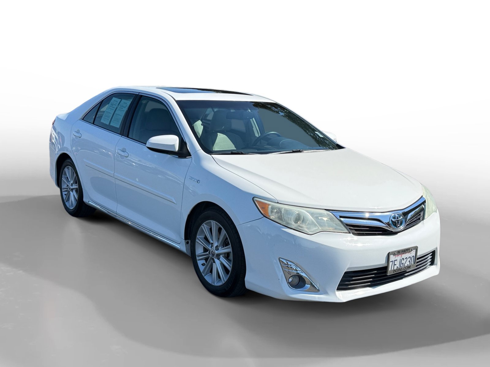 Used 2014 Toyota Camry XLE w/ Leather Package FWD image 7