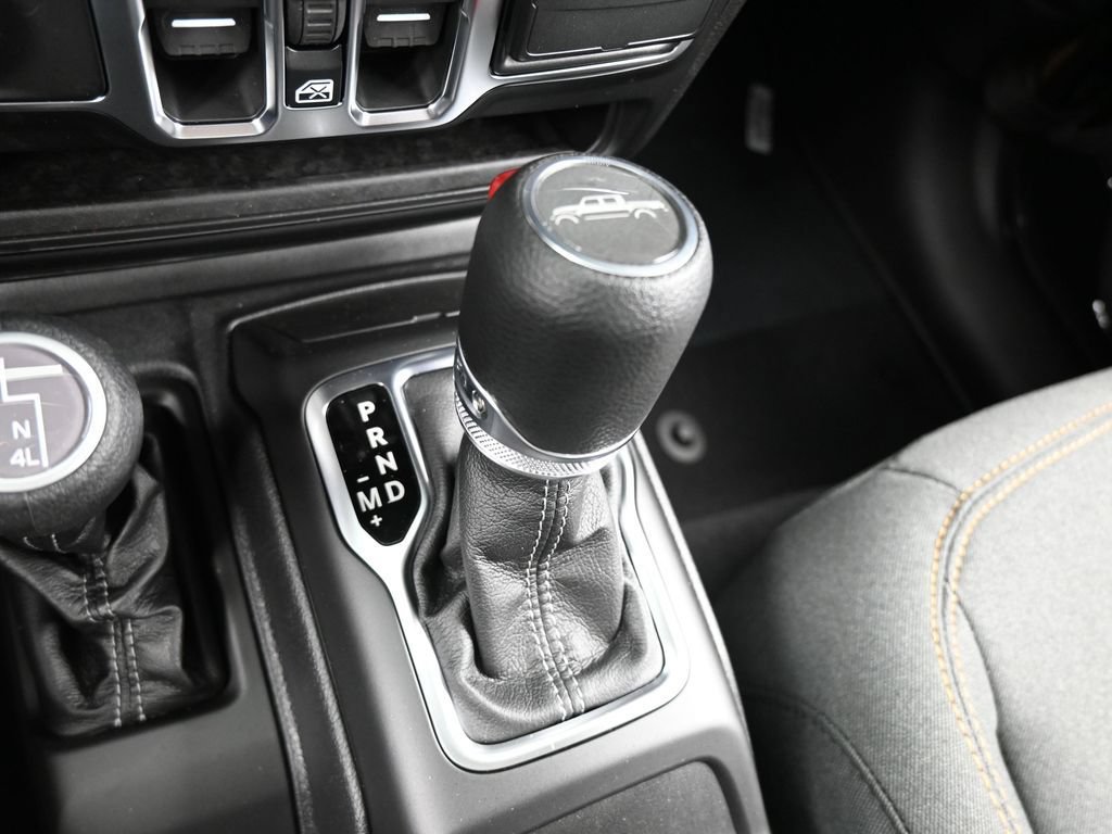 New 2026 Jeep Gladiator Sport AWD/4WD image 19