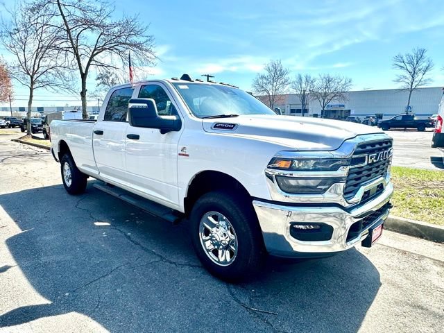 New 2026 RAM 2500 Tradesman AWD/4WD image 8