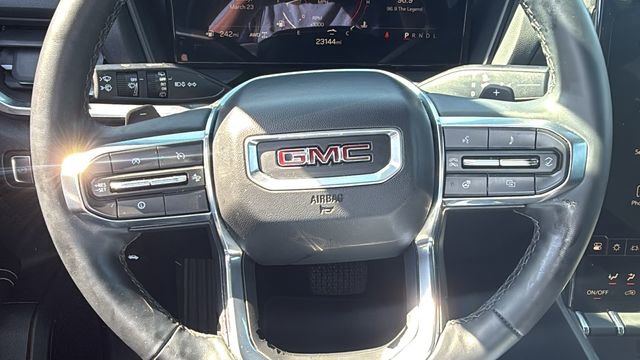 Used 2025 GMC Terrain Elevation image 16