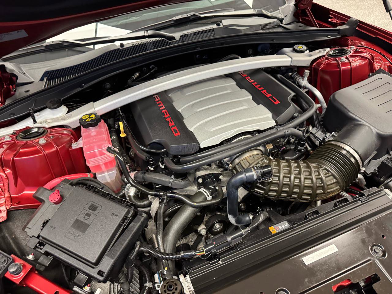 Used 2017 Chevrolet Camaro SS RWD image 26