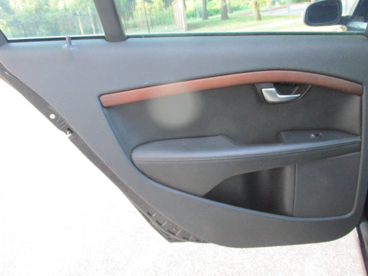 Used 2010 Volvo S80 3.2 image 19