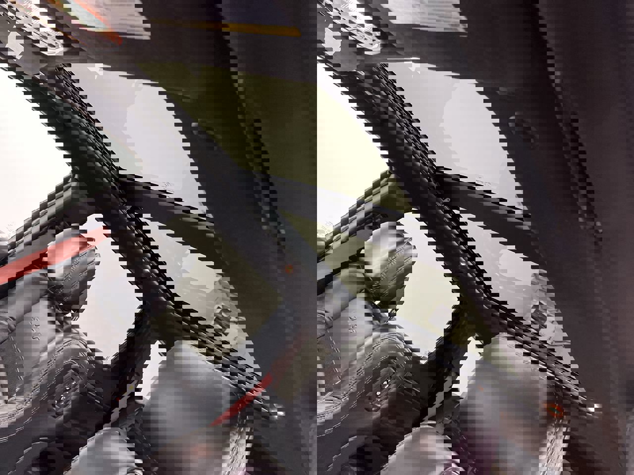 Used 2021 Jeep Grand Cherokee SRT image 7