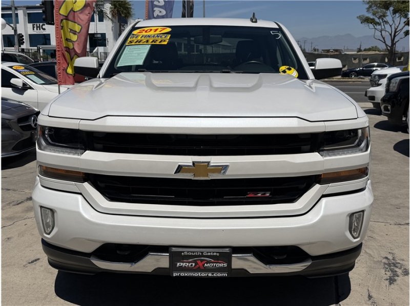 Used 2017 Chevrolet Silverado 1500 LT w/ All Star Edition AWD/4WD image 2