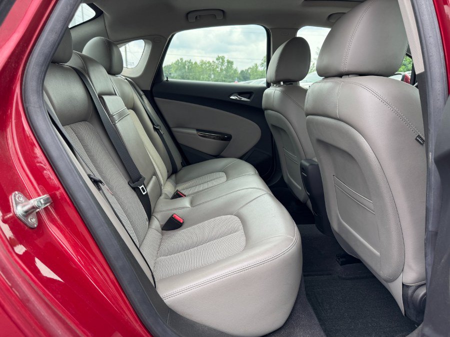 Used 2012 Buick Verano Convenience FWD image 17