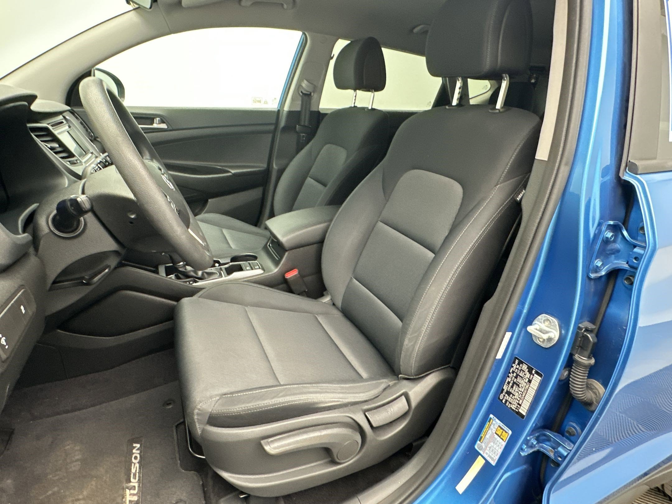 Used 2018 Hyundai Tucson SE image 5