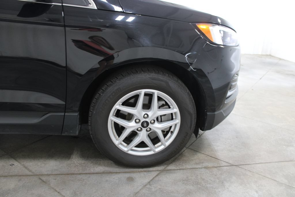 Used 2024 Ford Edge SEL AWD/4WD image 18