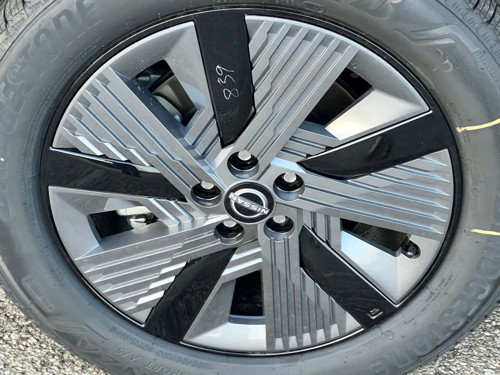 New 2026 Nissan Murano SL image 9