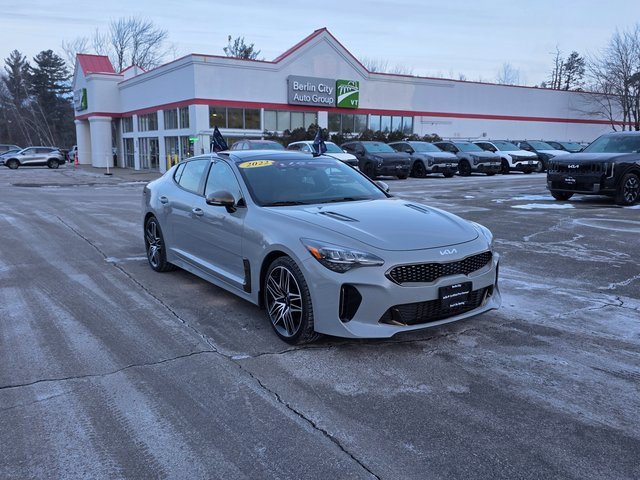 Used 2022 Kia Stinger GT1 w/ Red Interior Color Package image 32