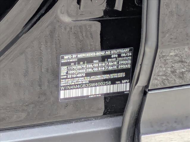 Used 2025 Mercedes-Benz GLB 250 image 24