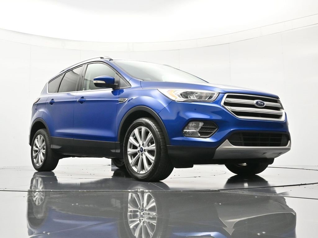 Used 2017 Ford Escape Titanium image 39