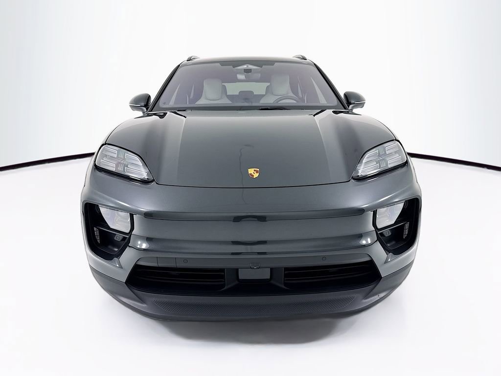 New 2026 Porsche Macan Electric image 6