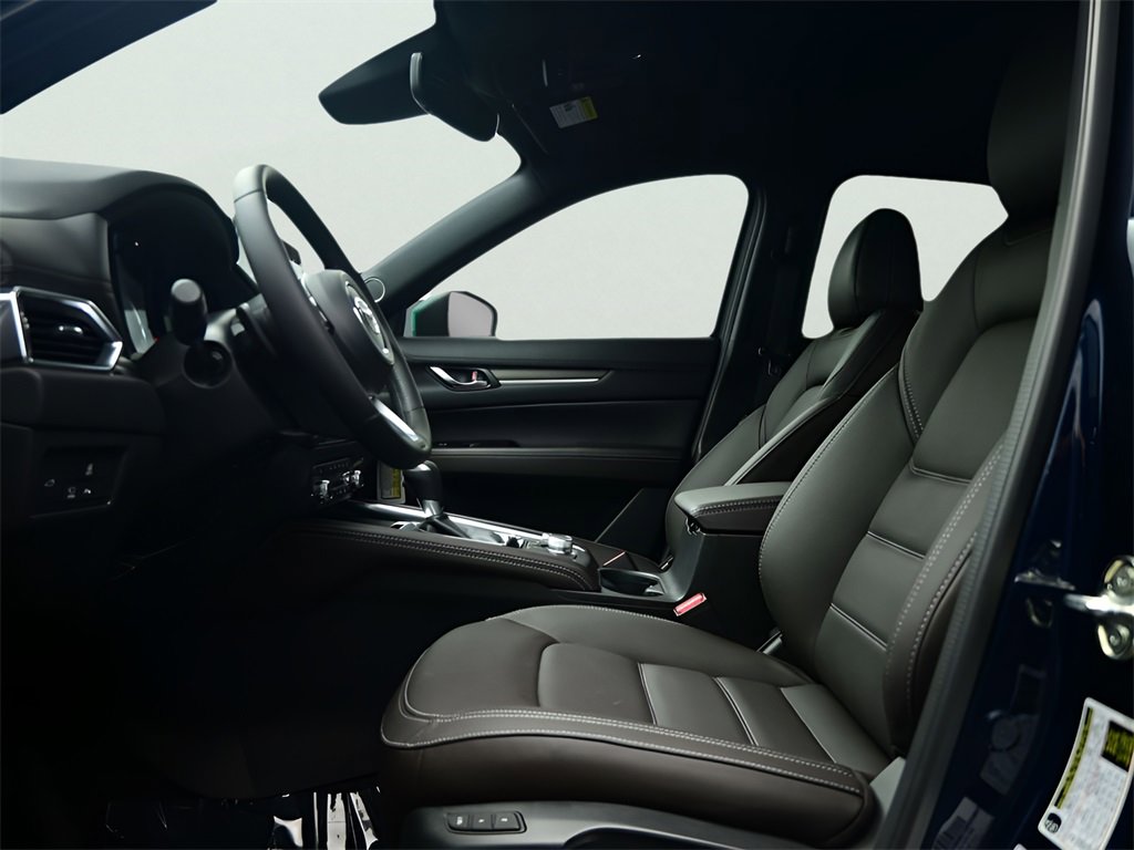 New 2025 MAZDA CX-5 Signature image 3