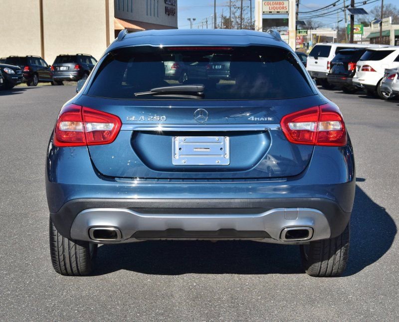 Used 2020 Mercedes-Benz GLA 250 4MATIC image 8